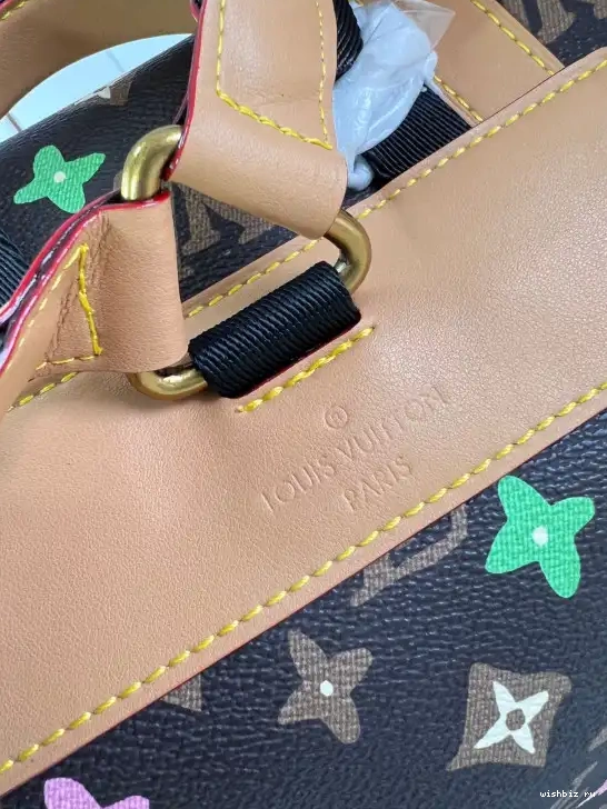 WIS MM-38*44*12.5CM Backpack Vuitton Louis Christopher 0601